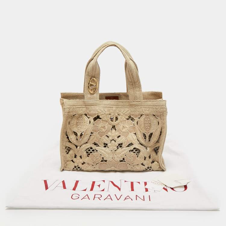 Pre Owned Valentino Beige Canvas and Raffia Medium Resort Flower Tote