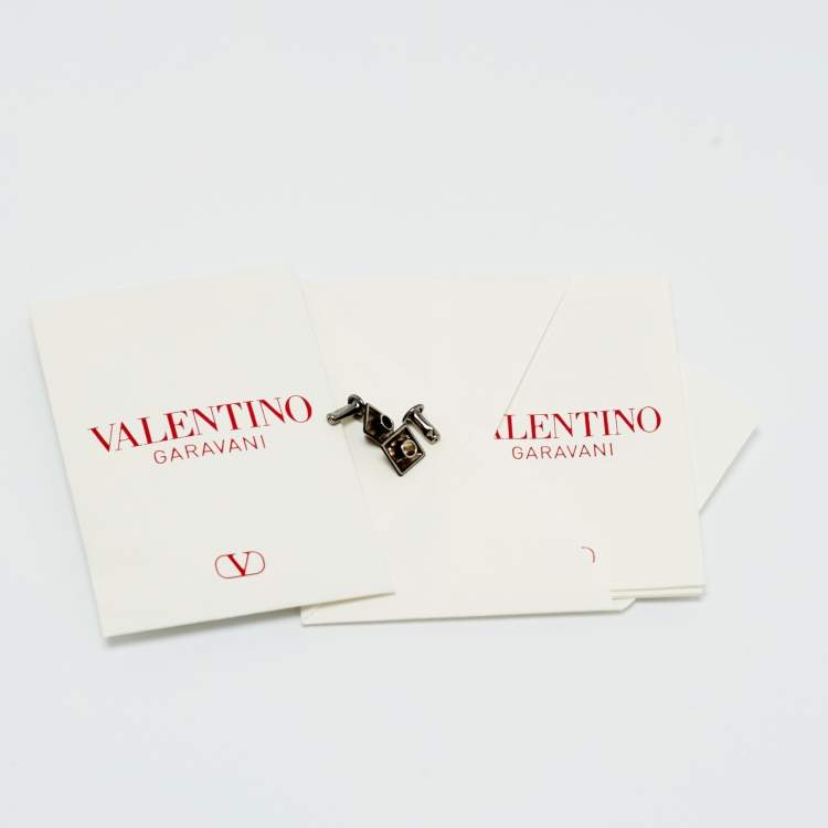 Pre Owned Valentino Black Leather Rockstud Clutch