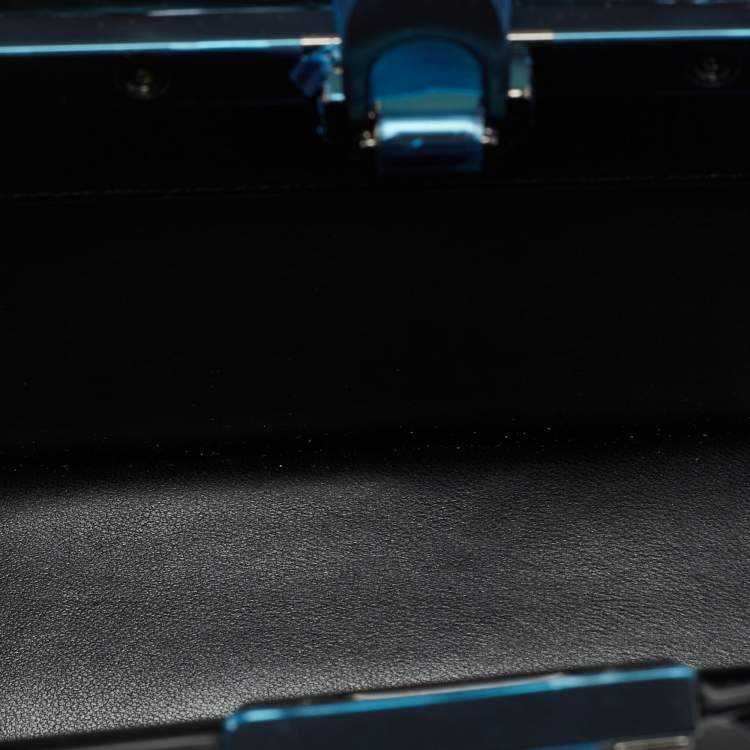 Pre Owned Valentino Black Leather Rockstud Clutch