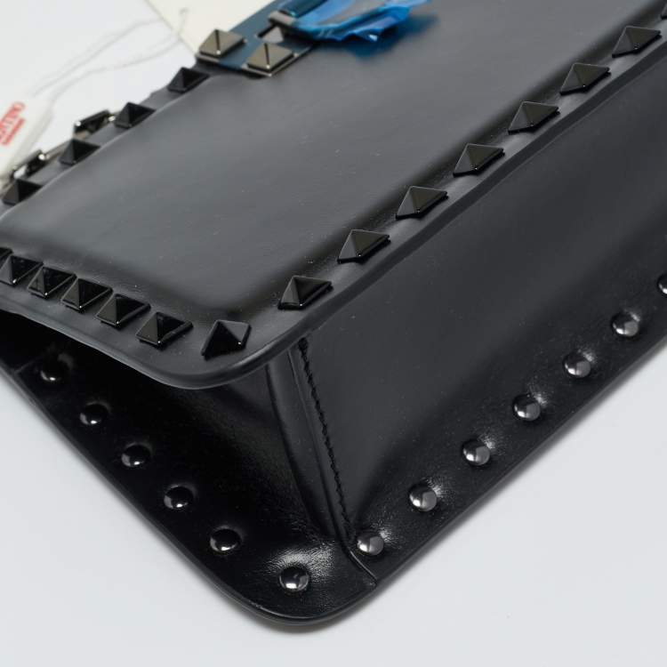 Pre Owned Valentino Black Leather Rockstud Clutch