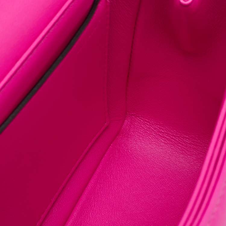 Pre Owned Valentino One Stud Fuchsia Pink Leather Chain Shoulder Bag