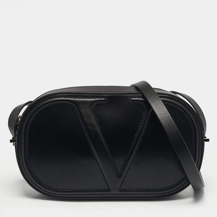 Pre Owned Valentino VLogo Walk Black Leather Crossbody Bag
