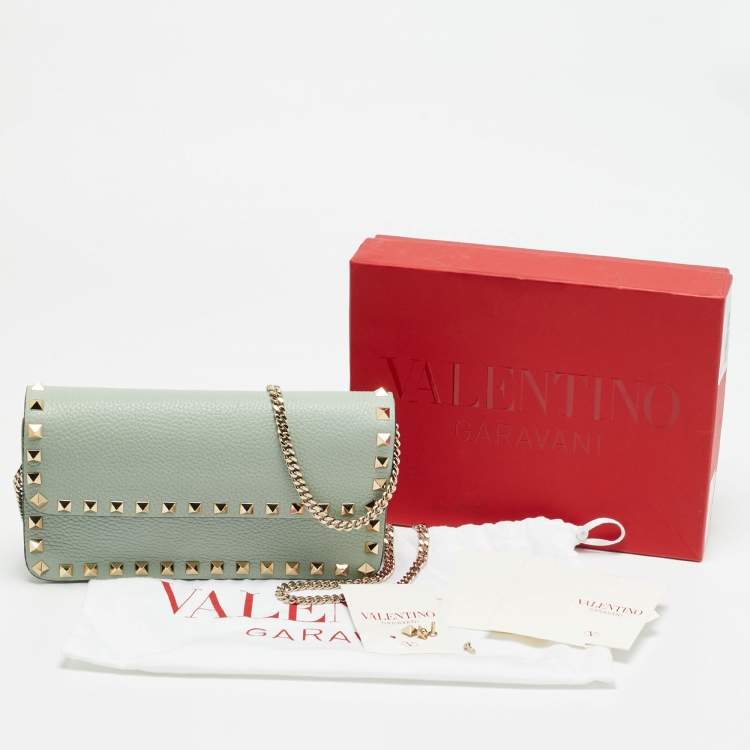 Pre Owned Valentino Rockstud Light Green Leather Wallet On Chain