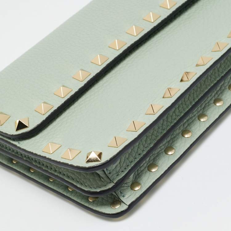 Pre Owned Valentino Rockstud Light Green Leather Wallet On Chain