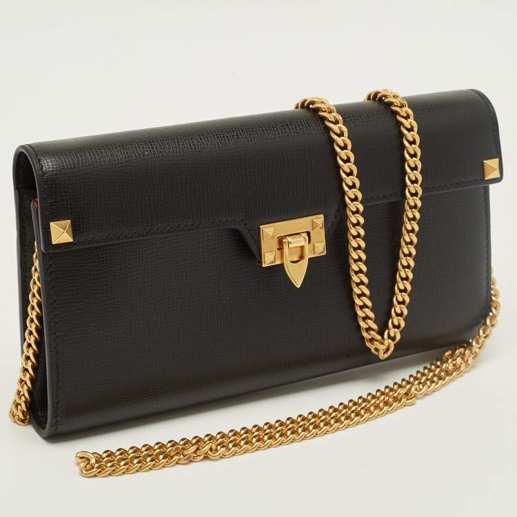 Pre Owned Valentino Rockstud Alcove Black Leather Wallet On Chain