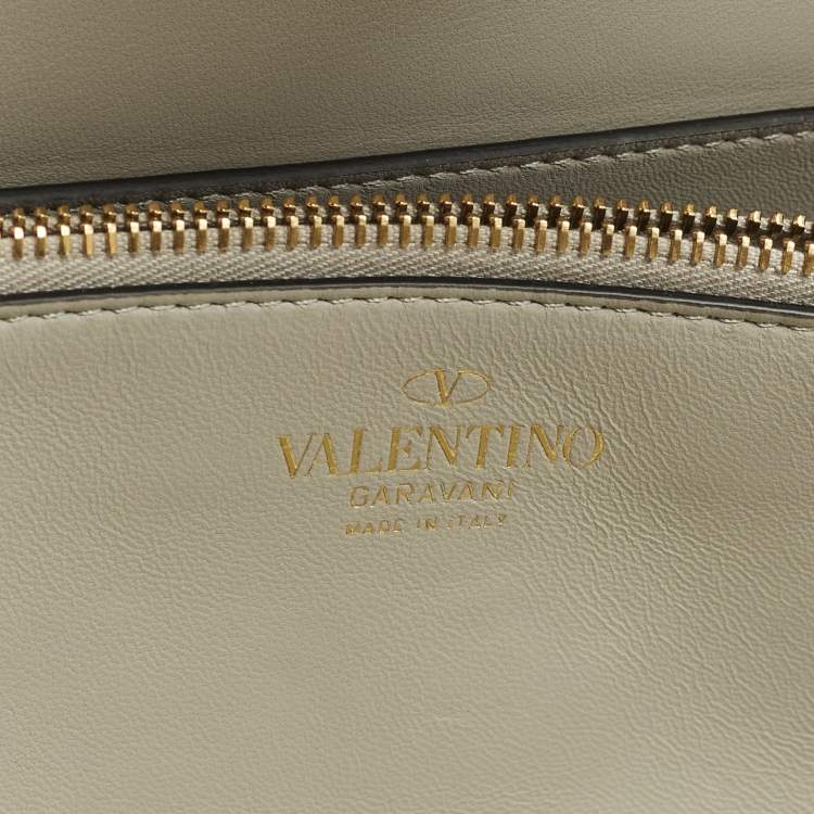 Pre Owned Valentino Stud Sign Ivory Leather Flap Shoulder Bag
