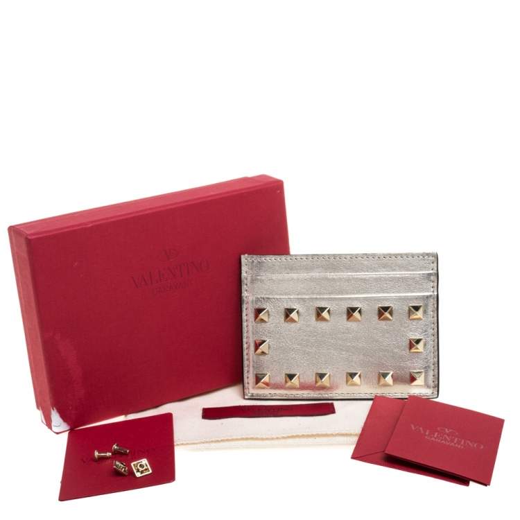 Pre Owned Valentino Gold Leather Rockstud Card Holder