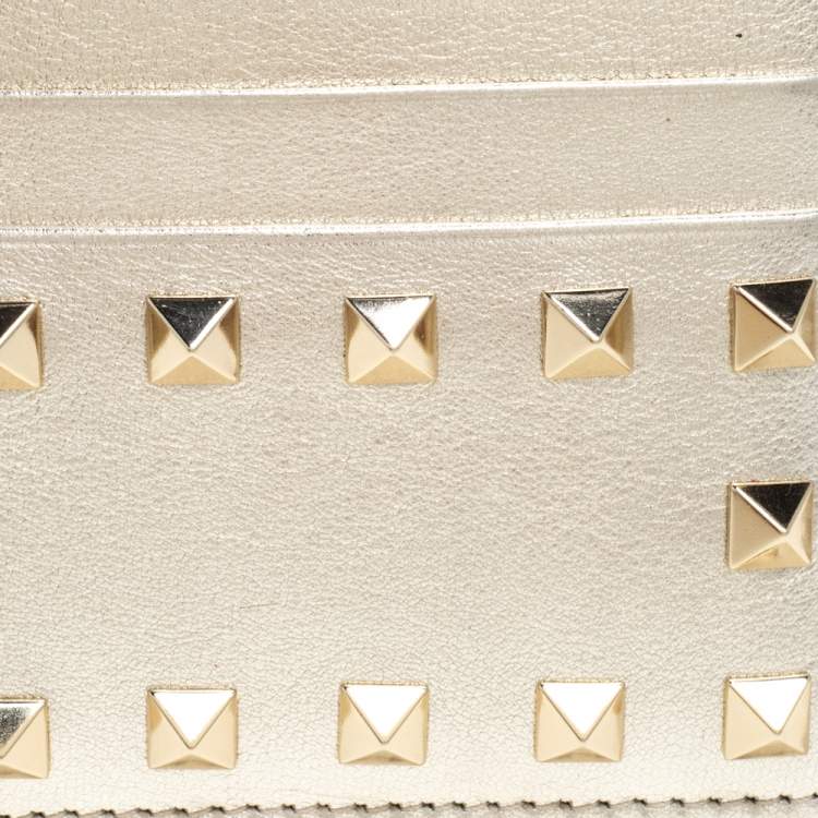 Pre Owned Valentino Gold Leather Rockstud Card Holder