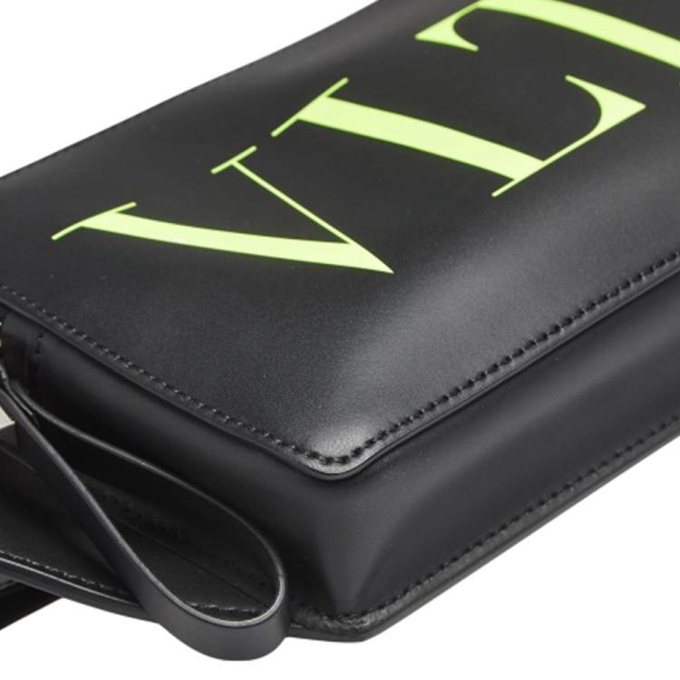 Pre Owned Valentino Black Leather VLTN  Belt Bag