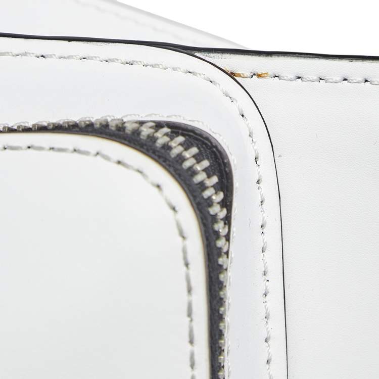 Pre Owned Valentino White Leather VLTN Belt Bag