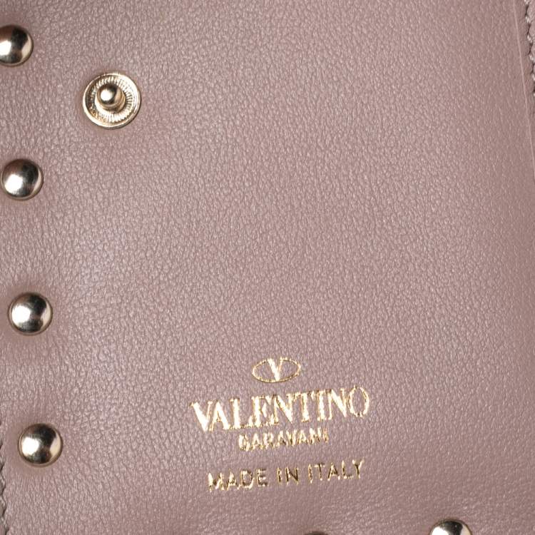 Pre Owned Valentino Dusty Pink Leather Rockstud Bifold Card Holder