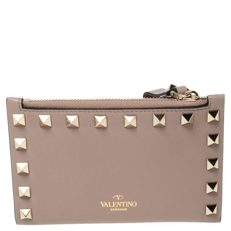 Pre Owned Valentino Dusty Pink Leather Rockstud Bifold Card Holder