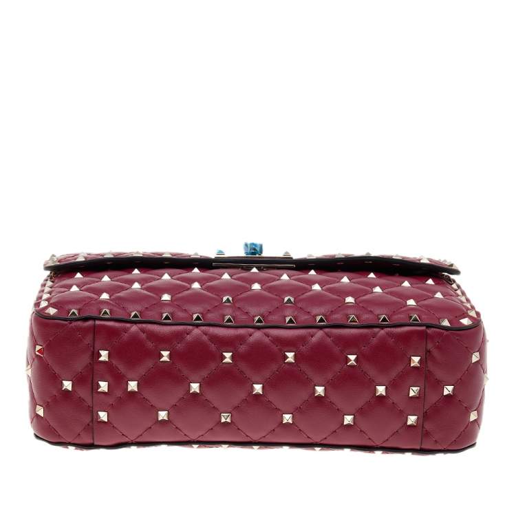 Pre Owned Valentino Red Quilted Leather Medium Rockstud Spike Top Handle Bag