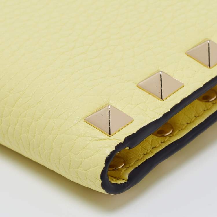 Pre Owned Valentino Yellow Leather Rockstud Zip Card Case