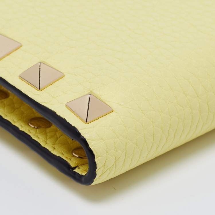 Pre Owned Valentino Yellow Leather Rockstud Zip Card Case