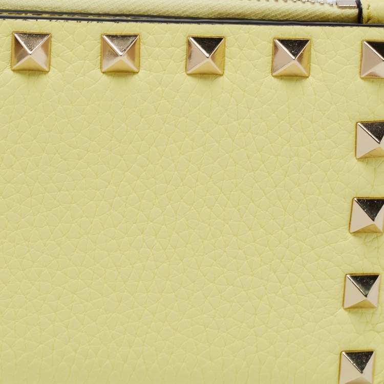 Pre Owned Valentino Yellow Leather Rockstud Zip Card Case