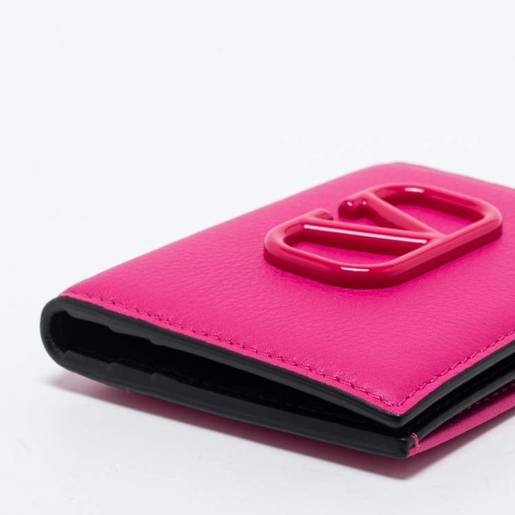مملوكة مسبقًا Valentino Fuchsia Leather VLogo Card Case
