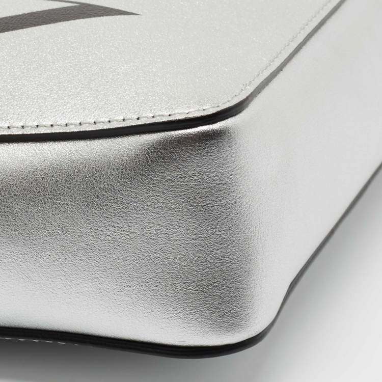Pre Owned Valentino Silver Leather VLTN Clutch