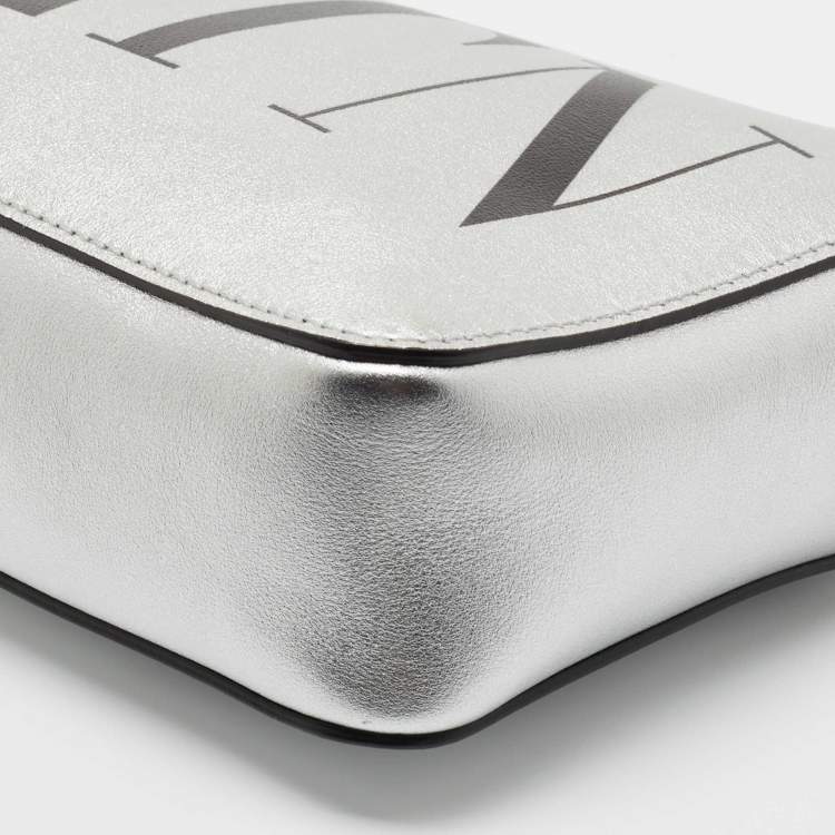 Pre Owned Valentino Silver Leather VLTN Clutch
