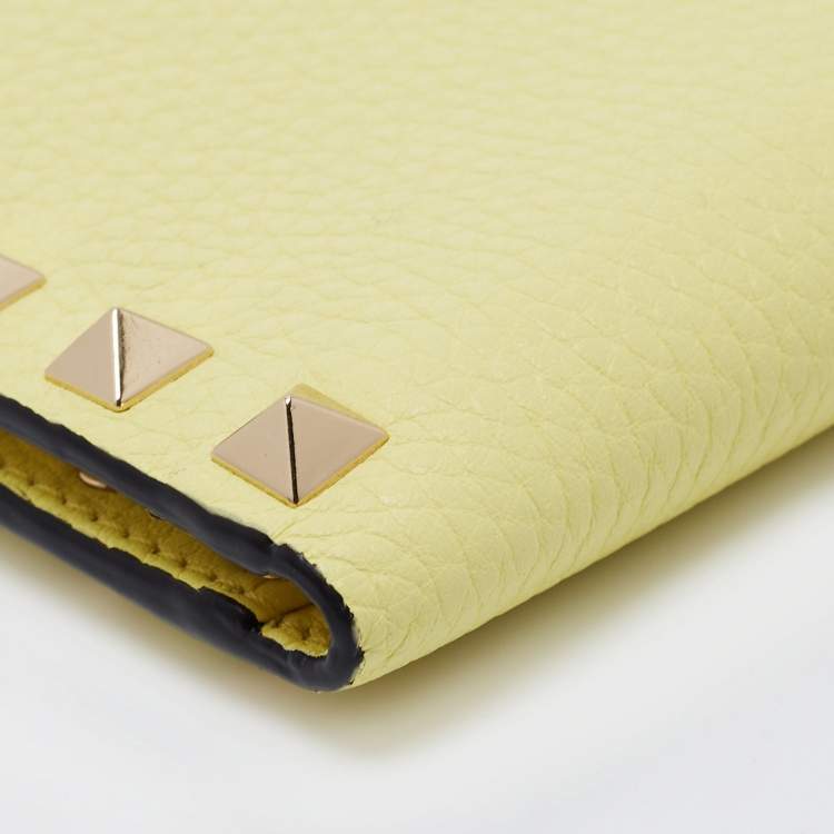 Pre Owned Valentino Yellow Leather Rockstud Zip Card Holder