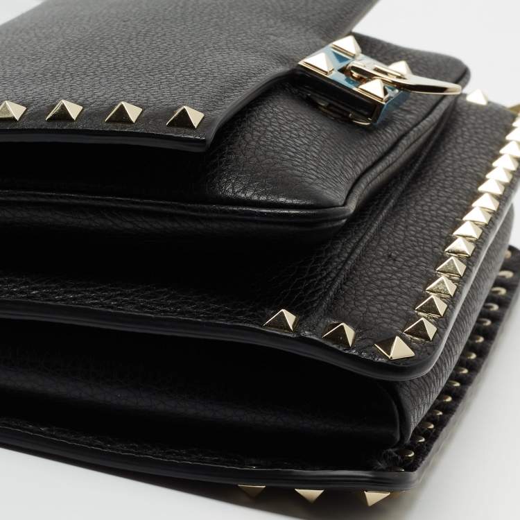 Pre Owned Valentino Black Leather Rockstud Flap Top Handle Bag
