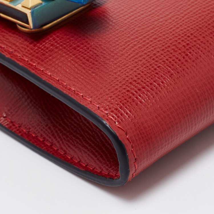 Pre Owned Valentino Red Leather Rockstud Twist Lock Zip Wallet 
