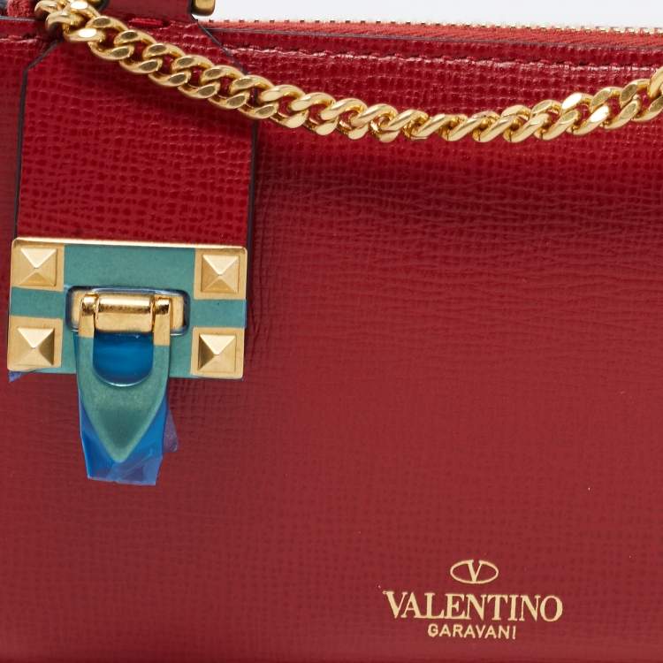 Pre Owned Valentino Red Leather Rockstud Twist Lock Zip Wallet 