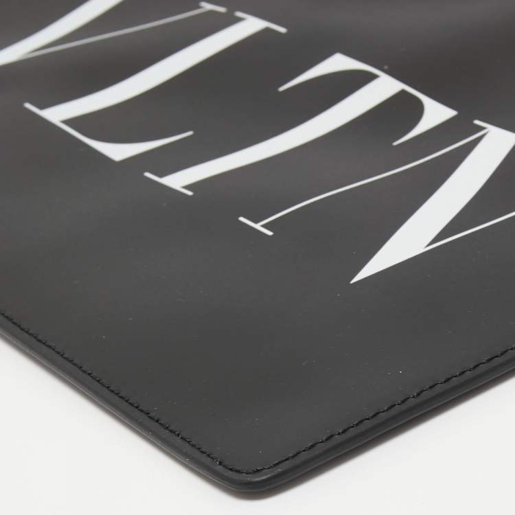 Pre Owned Valentino Black Leather VLTN Clutch