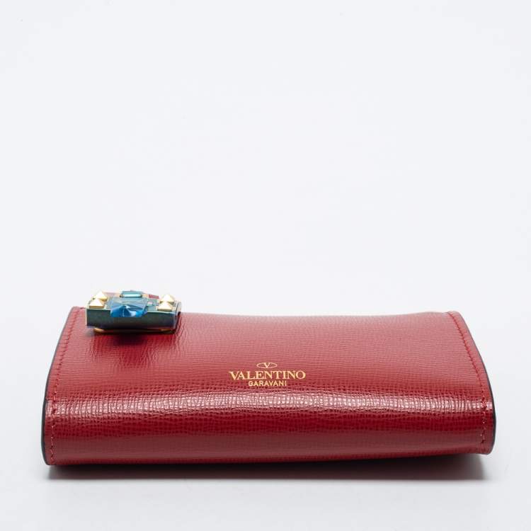 Pre Owned Valentino Red Saffiano Leather Rockstud Twist Lock Zip Wallet 