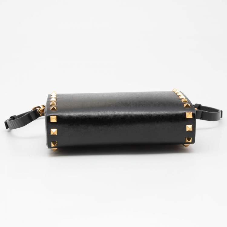 Pre Owned Valentino Black Leather Rockstud Alcove Crossbody Bag