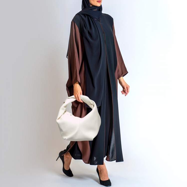 Pre Owned Valentino Off White Leather Roman Stud Hobo