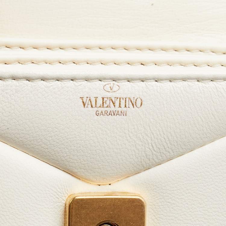 Pre Owned Valentino Ivory Leather Micro One Stud Crossbody Bag