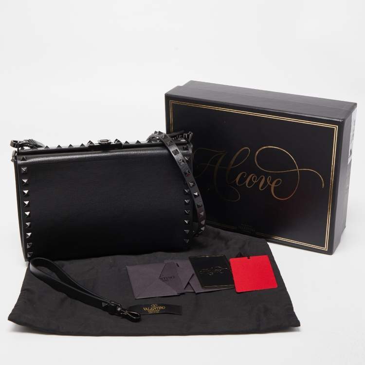 Pre Owned Valentino Black Leather Alcove Rockstud Clutch