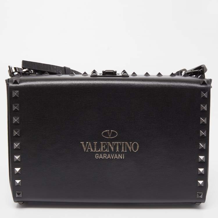 Pre Owned Valentino Black Leather Alcove Rockstud Clutch