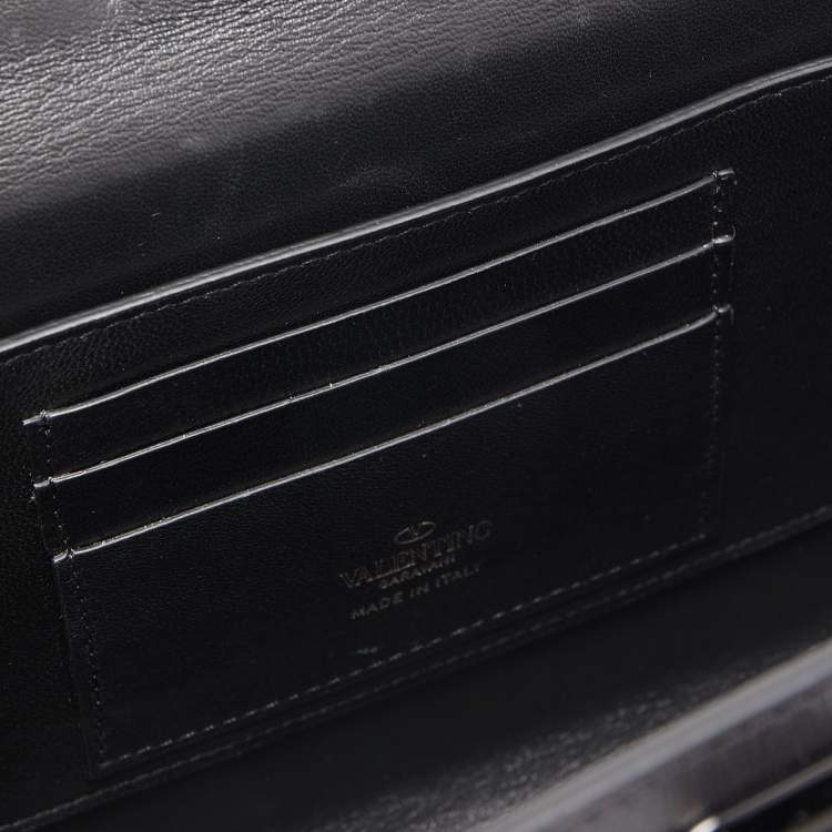 Pre Owned Valentino Black Leather Alcove Rockstud Clutch