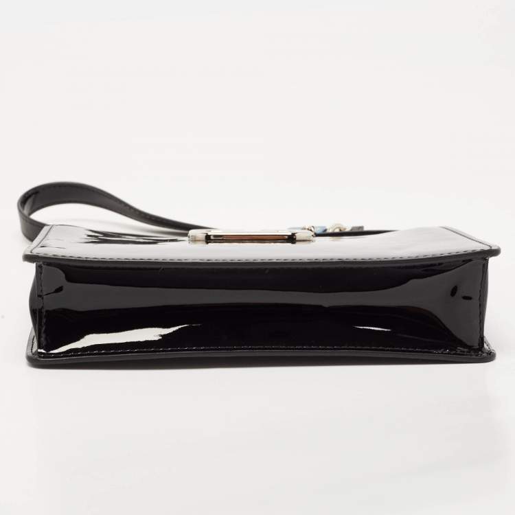 Pre Owned Valentino Black Patent Leather Vsling Zip Shoulder Bag