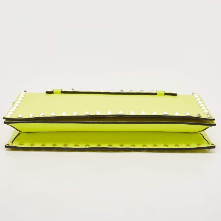 Pre Owned Valentino Neon Yellow Leather Rockstud Flap Wristlet Clutch