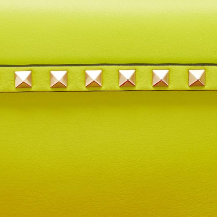 Pre Owned Valentino Neon Yellow Leather Rockstud Flap Wristlet Clutch
