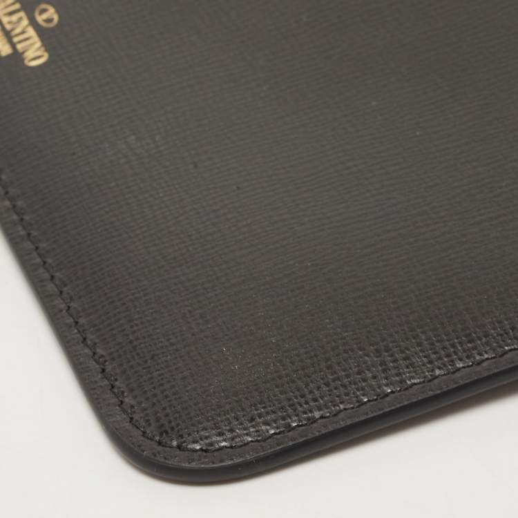 Pre Owned Valentino Black Leather Small Rockstud Lock Flat Pouch 