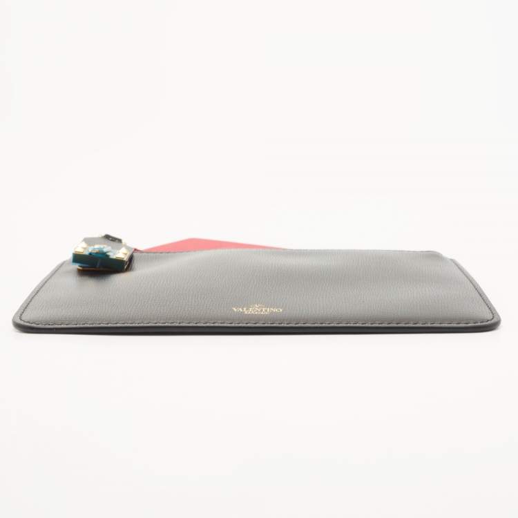 Pre Owned Valentino Black Leather Small Rockstud Lock Flat Pouch 