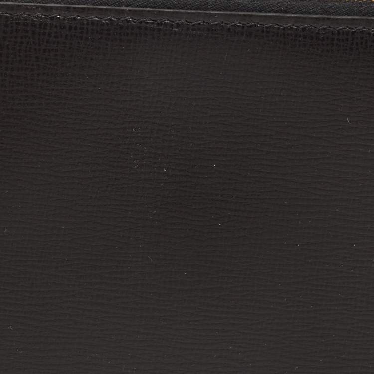 Pre Owned Valentino Black Leather Small Rockstud Lock Flat Pouch 