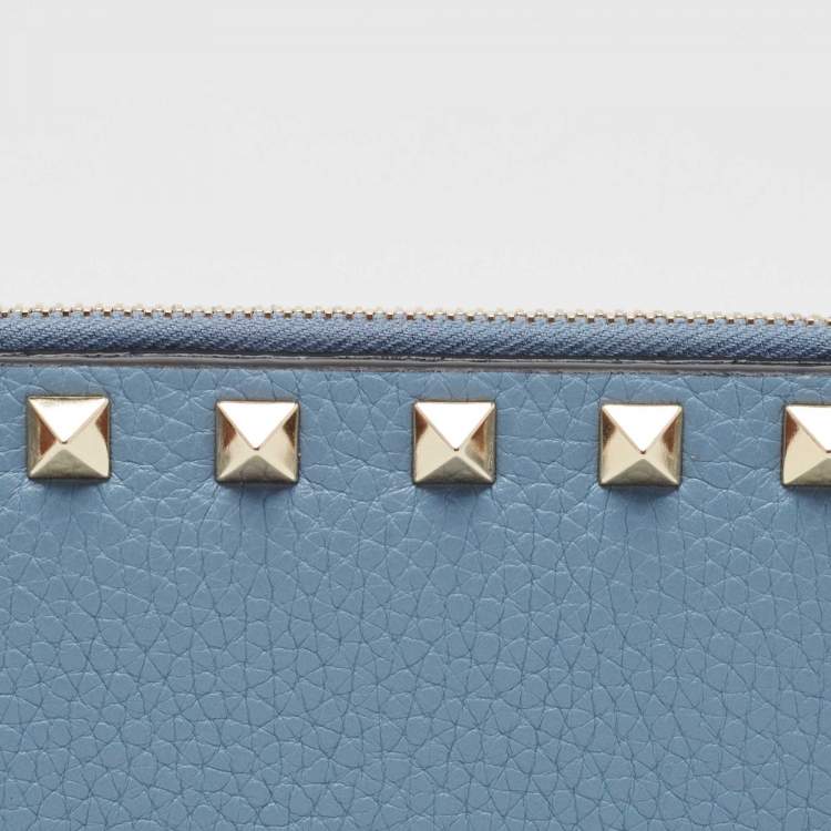 مملوكة مسبقًا Valentino Blue Leather Rockstud Bifold Card Wallet