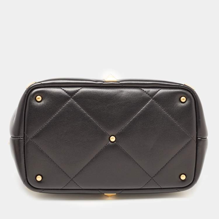 Pre Owned Valentino Black Quilted Leather Roman Stud Top Handle Bag
