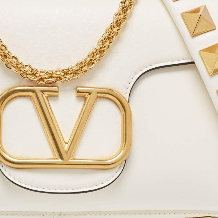 Pre Owned Valentino Ivory Leather Stud Sign Shoulder Bag