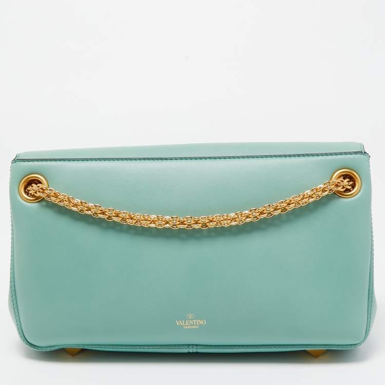 مملوكة مسبقًا Valentino Mint Green Leather Stud Sign Shoulder Bag