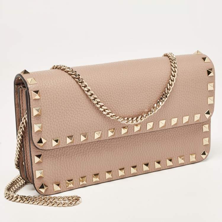 Pre Owned Valentino Old Rose Leather Rockstud Chain Clutch