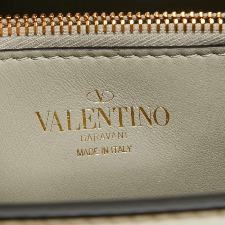 Pre Owned Valentino Ivory Leather Stud Sign Shoulder Bag