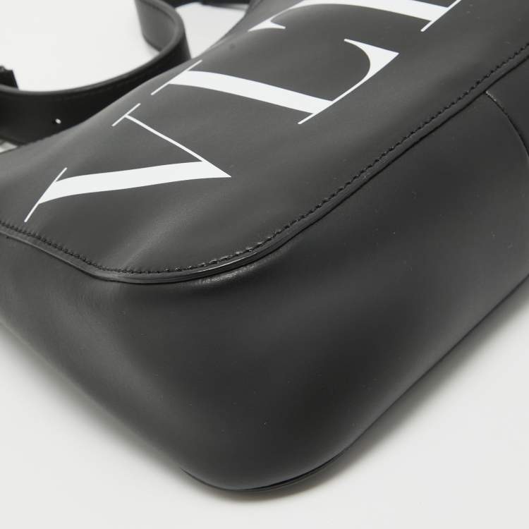Pre Owned Valentino Black Leather Small VLTN Hobo
