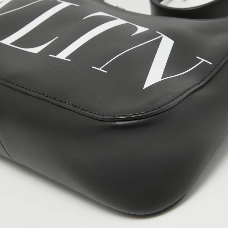 Pre Owned Valentino Black Leather Small VLTN Hobo