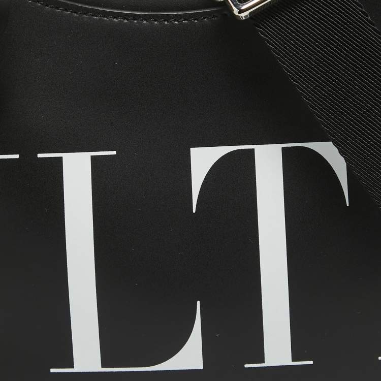 Pre Owned Valentino Black Leather Small VLTN Hobo